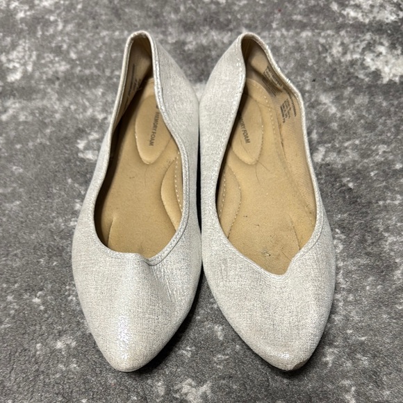 Time and Tru Shoes - Time and Tru Shimmering Silver Flats